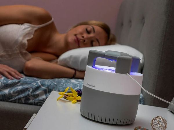InnovaGoods Hiljainen Hyttyslamppu imutoiminnolla